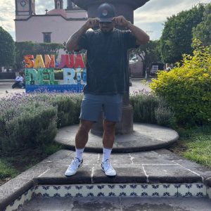 Playera Diseño negro degradado